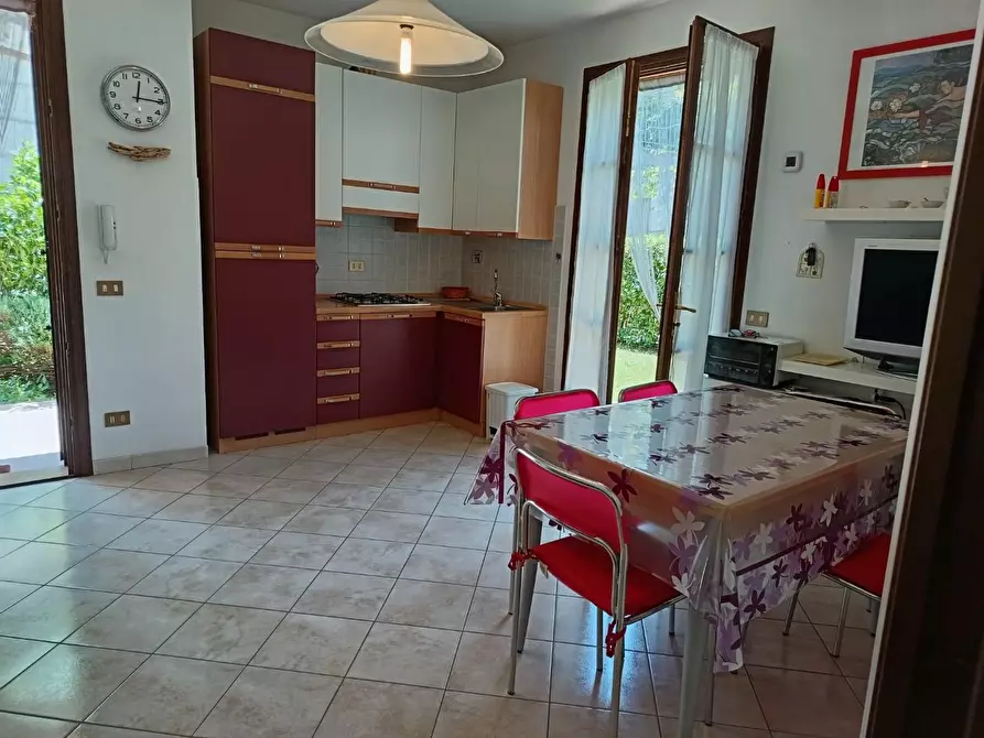 Immagine 9 di Appartamento in vendita  a Rosignano Marittimo