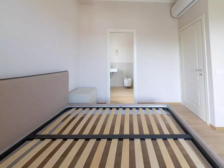 Immagine 9 di Appartamento in vendita  a Pietrasanta