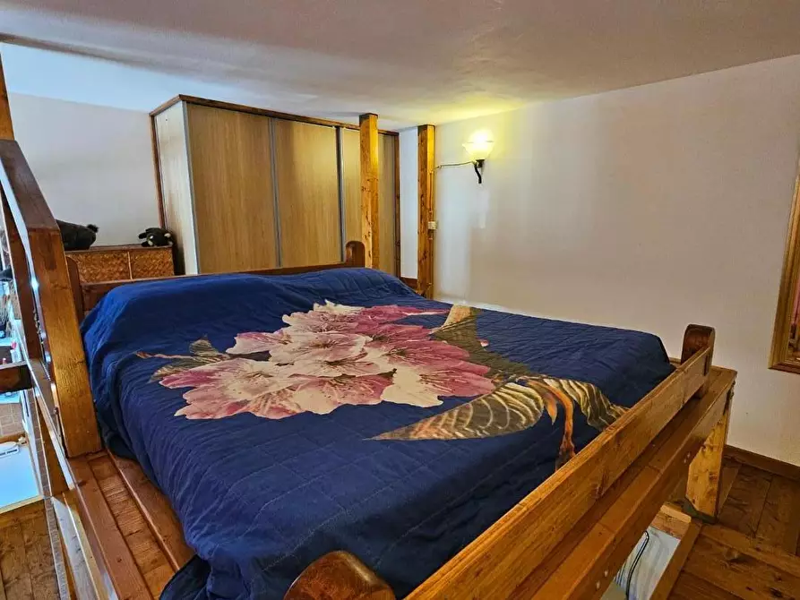 Immagine 11 di Appartamento in vendita  a Collesalvetti