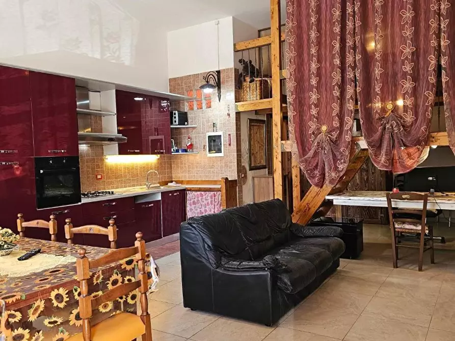 Immagine 7 di Appartamento in vendita  a Collesalvetti