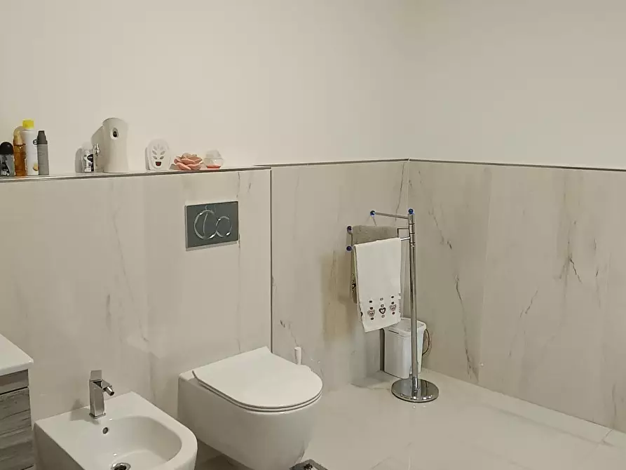 Immagine 6 di Terratetto in vendita  a Viareggio