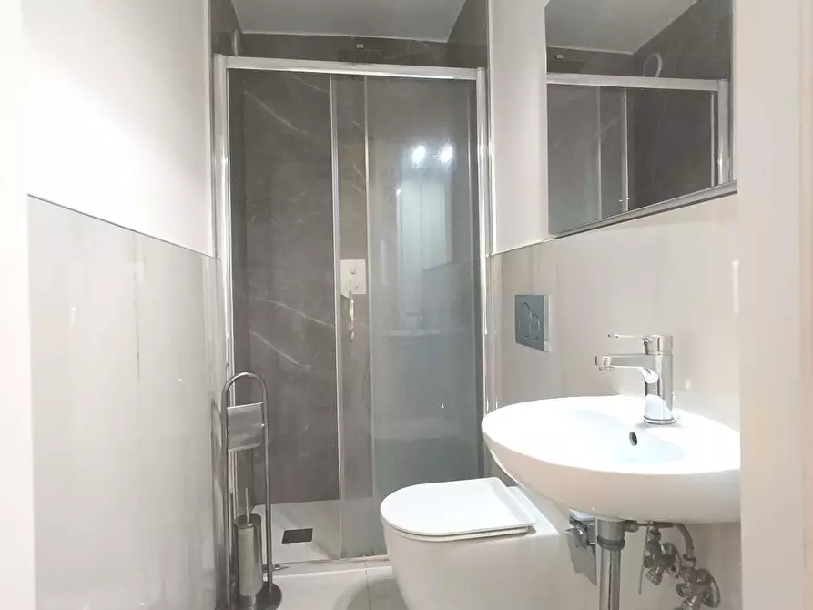 Immagine 17 di Terratetto in vendita  a Viareggio