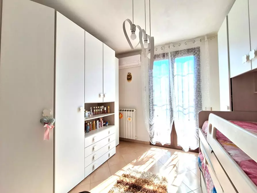 Immagine 14 di Villetta a schiera in vendita  a Calcinaia