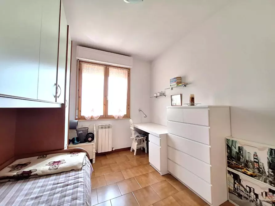 Immagine 41 di Villetta a schiera in vendita  a Calcinaia