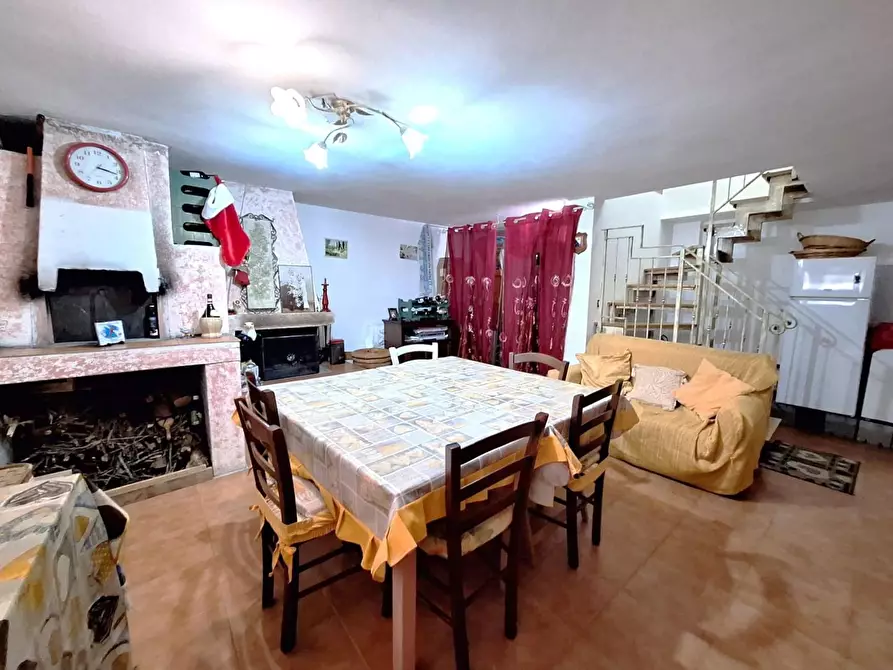 Immagine 23 di Villetta a schiera in vendita  a Calcinaia