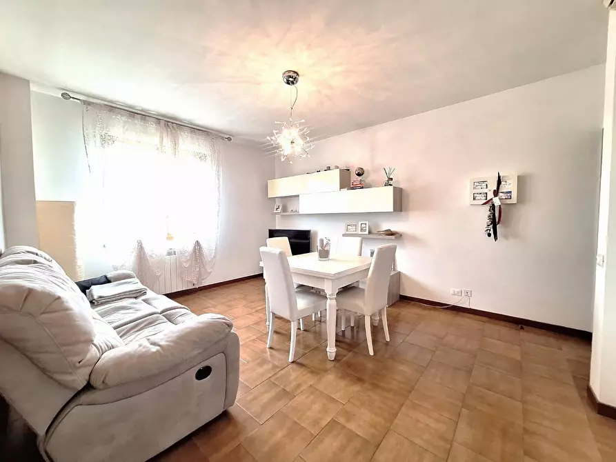 Immagine 30 di Villetta a schiera in vendita  a Calcinaia