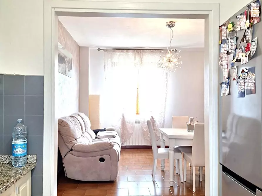 Immagine 32 di Villetta a schiera in vendita  a Calcinaia