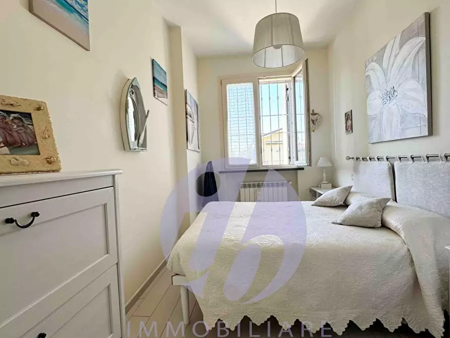 Immagine 16 di Appartamento in vendita  a Pietrasanta