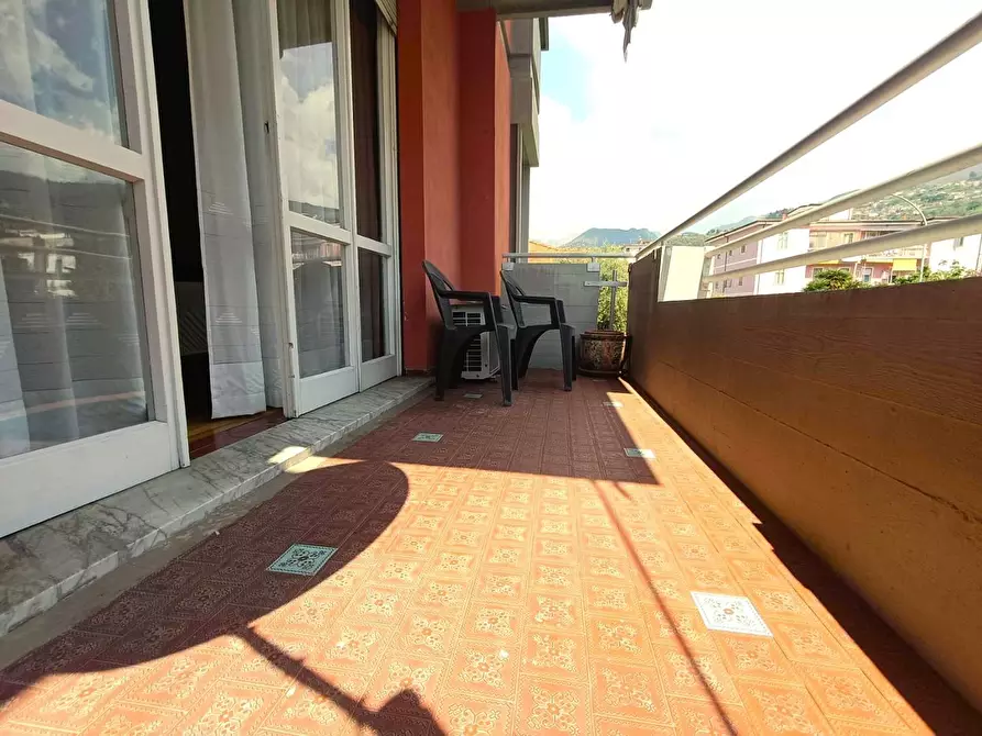 Immagine 16 di Appartamento in vendita  a Massa