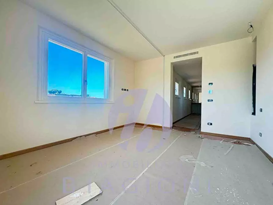 Immagine 9 di Villa in vendita  a Forte Dei Marmi