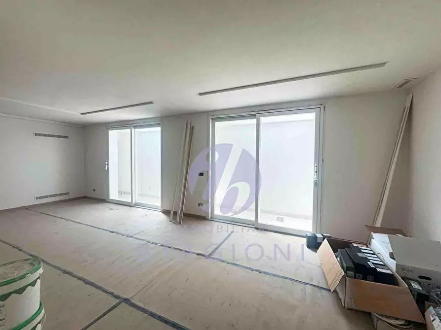 Immagine 11 di Villa in vendita  a Forte Dei Marmi