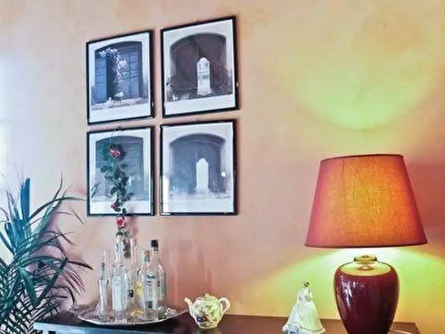 Immagine 10 di Casa colonica in vendita  a Buonconvento