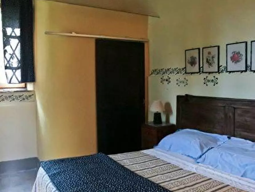 Immagine 2 di Casa colonica in vendita  a Buonconvento