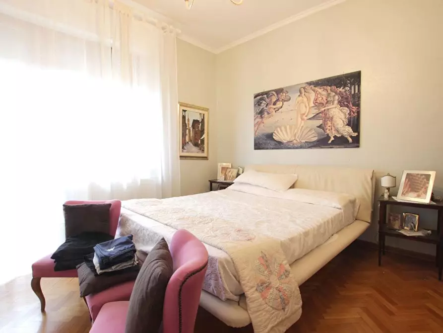 Immagine 15 di Appartamento in vendita  a Siena