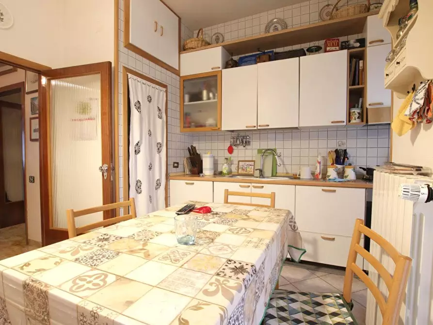 Immagine 7 di Appartamento in vendita  a Siena