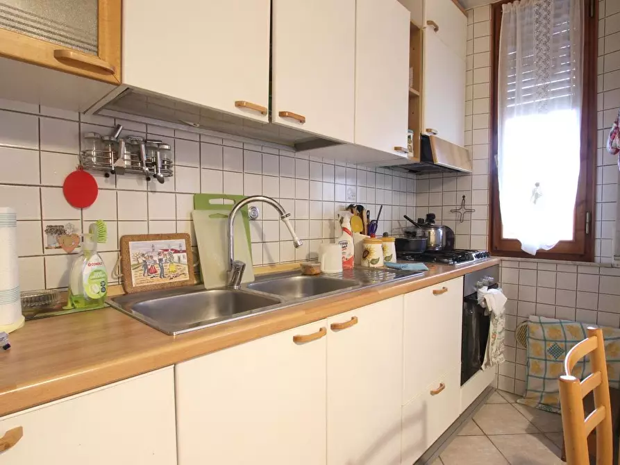 Immagine 8 di Appartamento in vendita  a Siena