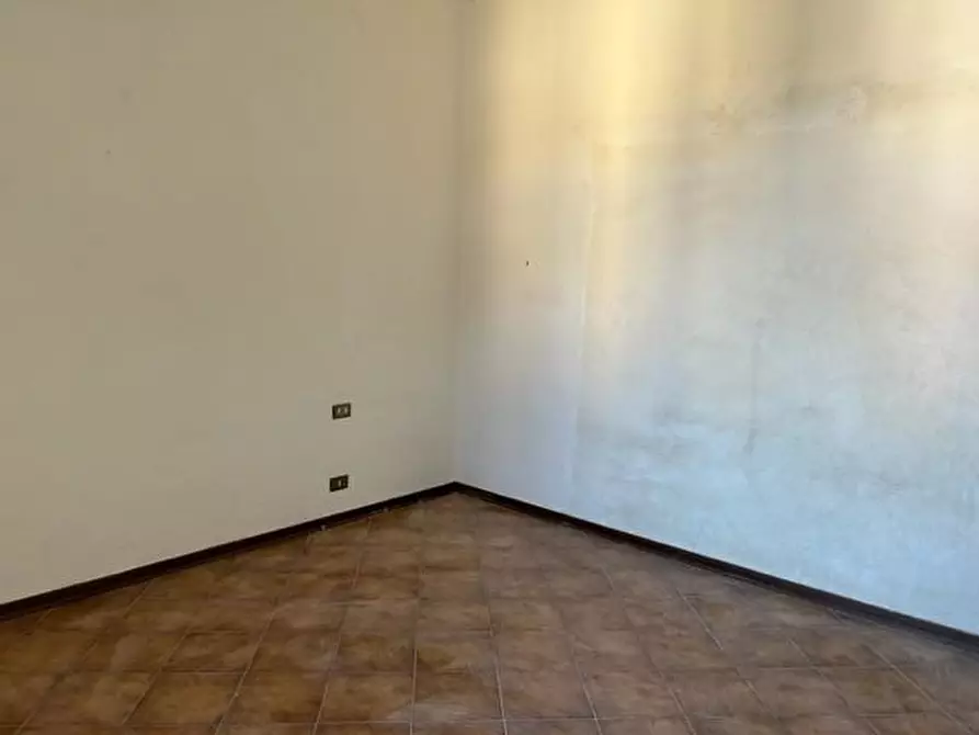 Immagine 6 di Appartamento in vendita  a Siena