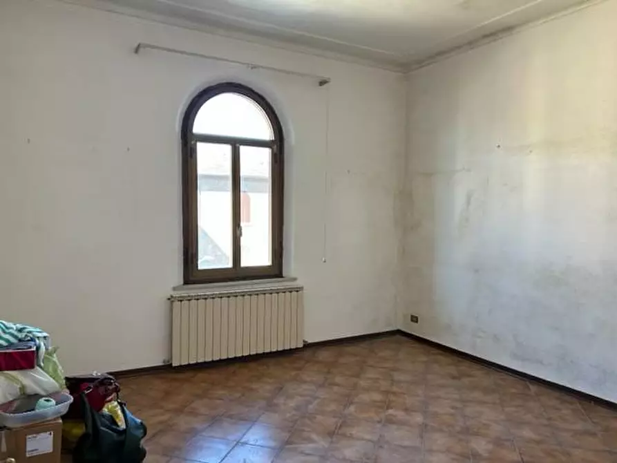 Immagine 4 di Appartamento in vendita  a Siena