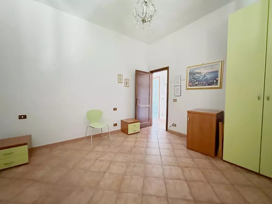 Immagine 18 di Villa in vendita  a Lucca