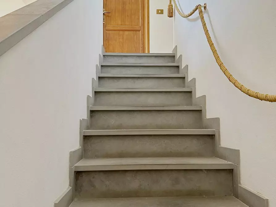 Immagine 10 di Villa in vendita  a Lucca