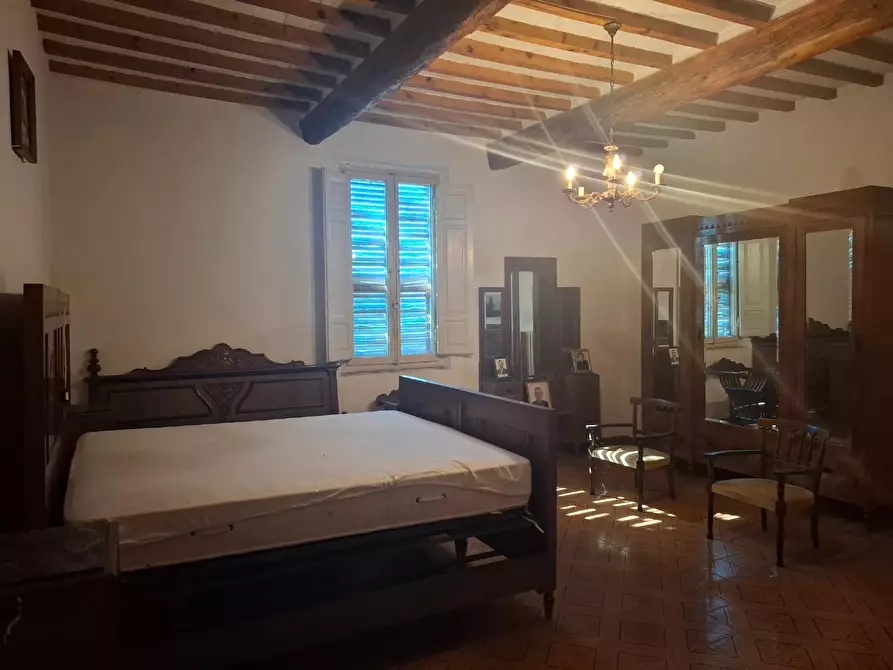 Immagine 37 di Villa in vendita  a Fucecchio