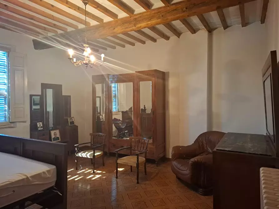 Immagine 38 di Villa in vendita  a Fucecchio
