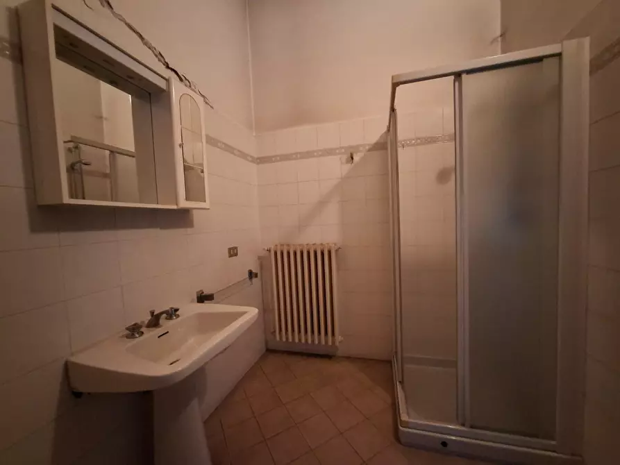 Immagine 23 di Villa in vendita  a Fucecchio