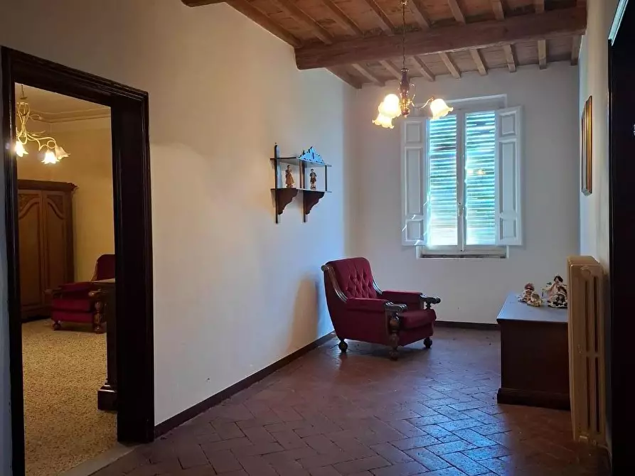 Immagine 28 di Villa in vendita  a Fucecchio