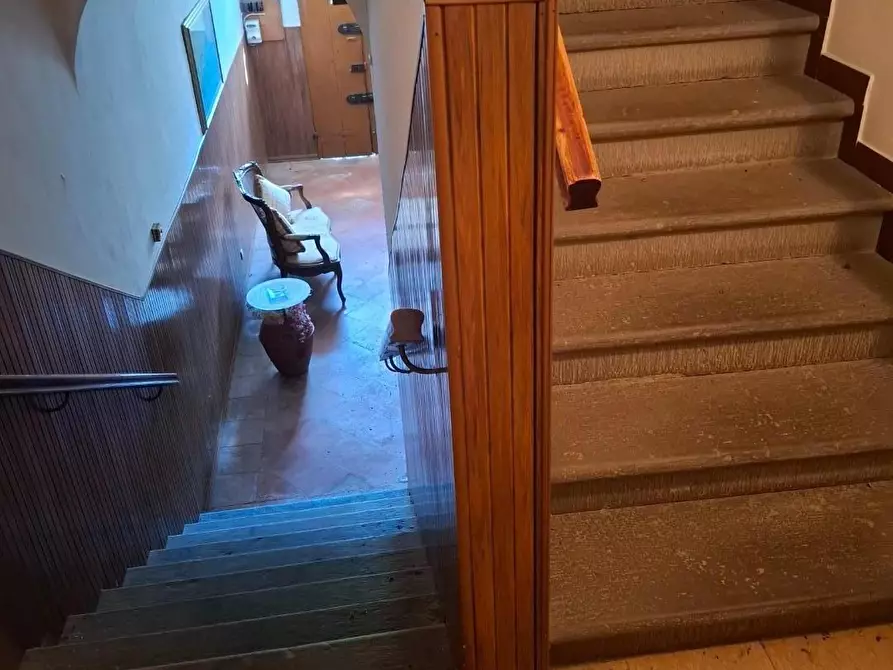 Immagine 27 di Villa in vendita  a Fucecchio