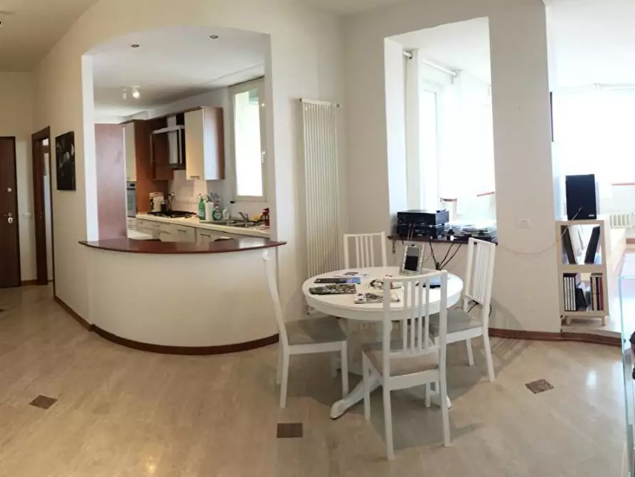 Immagine 19 di Appartamento in vendita  a Viareggio