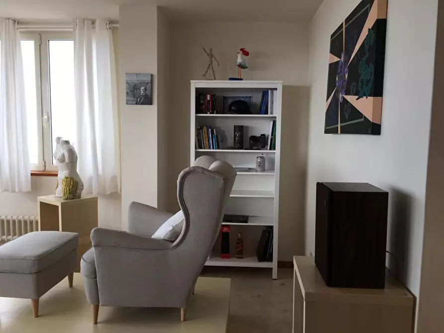 Immagine 25 di Appartamento in vendita  a Viareggio