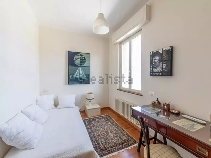 Immagine 8 di Appartamento in vendita  a Viareggio