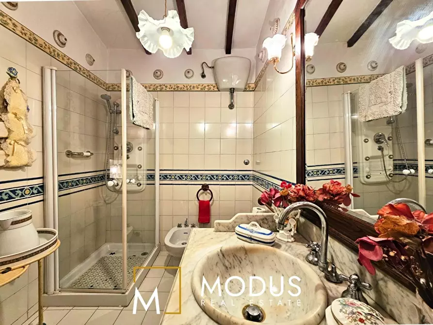 Immagine 40 di Villa in vendita  a Pisa