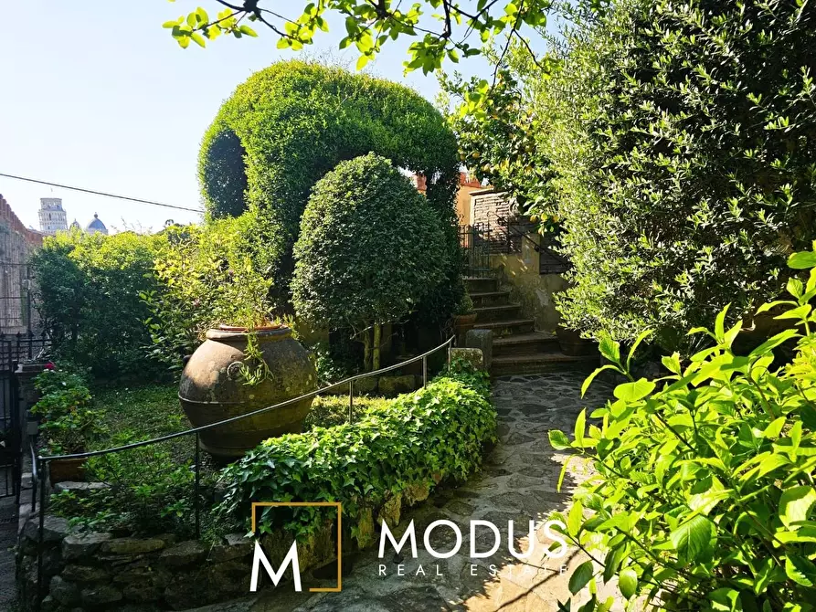 Immagine 68 di Villa in vendita  a Pisa