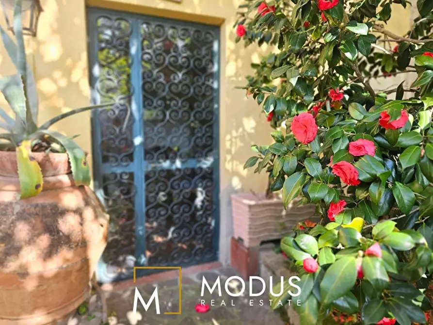 Immagine 69 di Villa in vendita  a Pisa