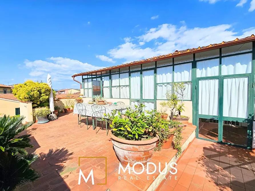 Immagine 16 di Villa in vendita  a Pisa