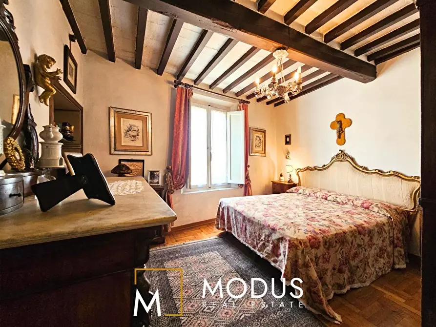 Immagine 42 di Villa in vendita  a Pisa