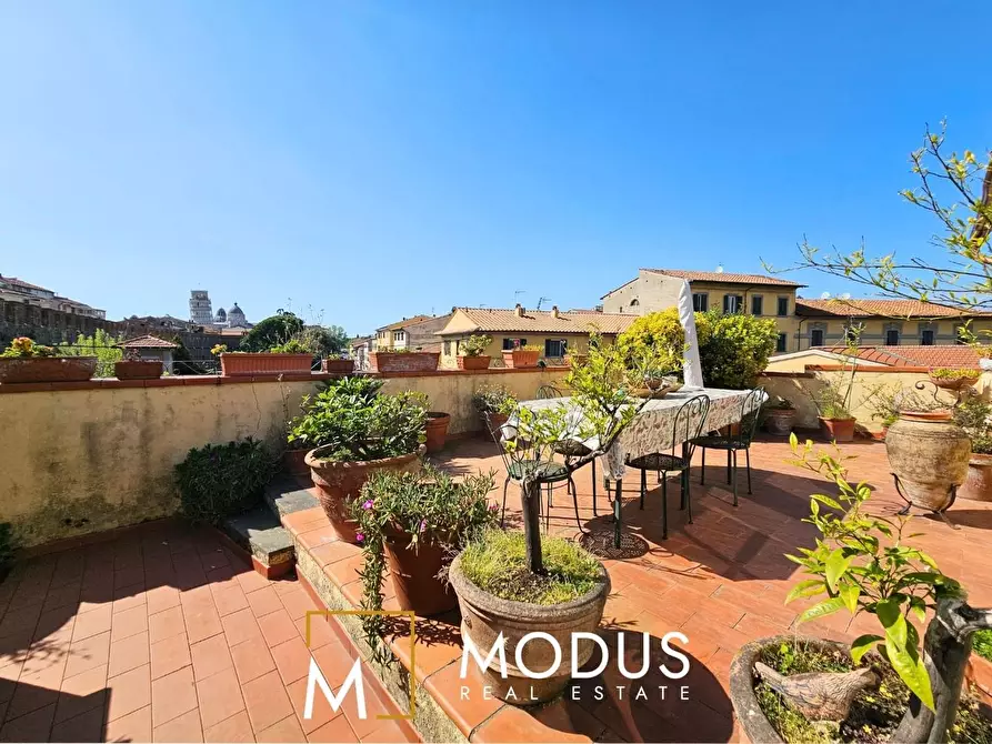 Immagine 13 di Villa in vendita  a Pisa