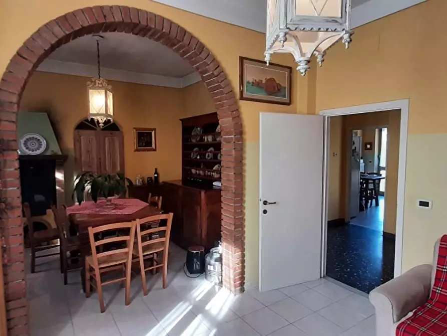 Immagine 11 di Appartamento in vendita  a Rosignano Marittimo