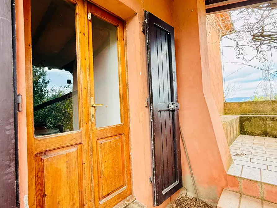 Immagine 9 di Casa colonica in vendita  a Casciana Terme Lari
