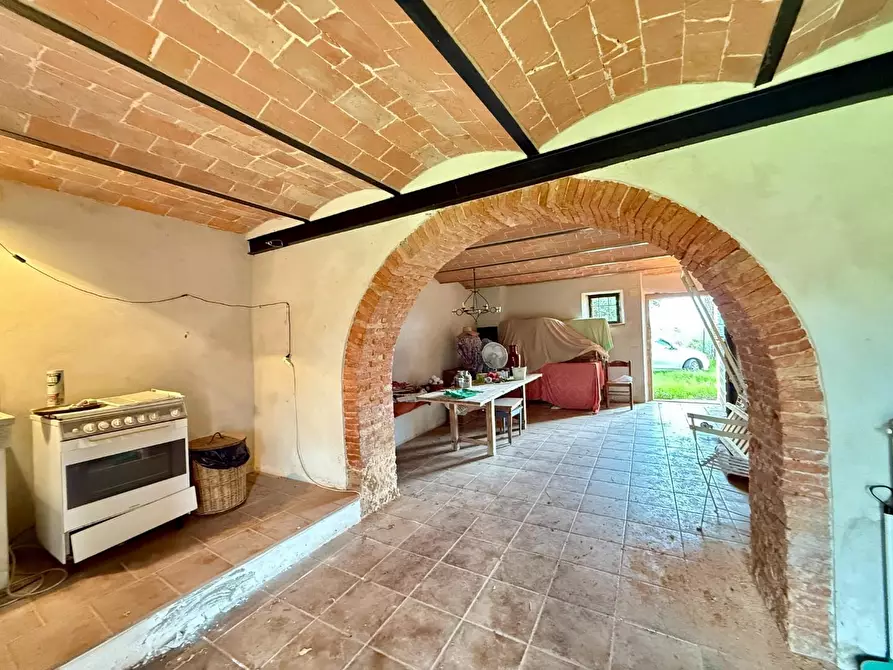 Immagine 37 di Casa colonica in vendita  a Casciana Terme Lari