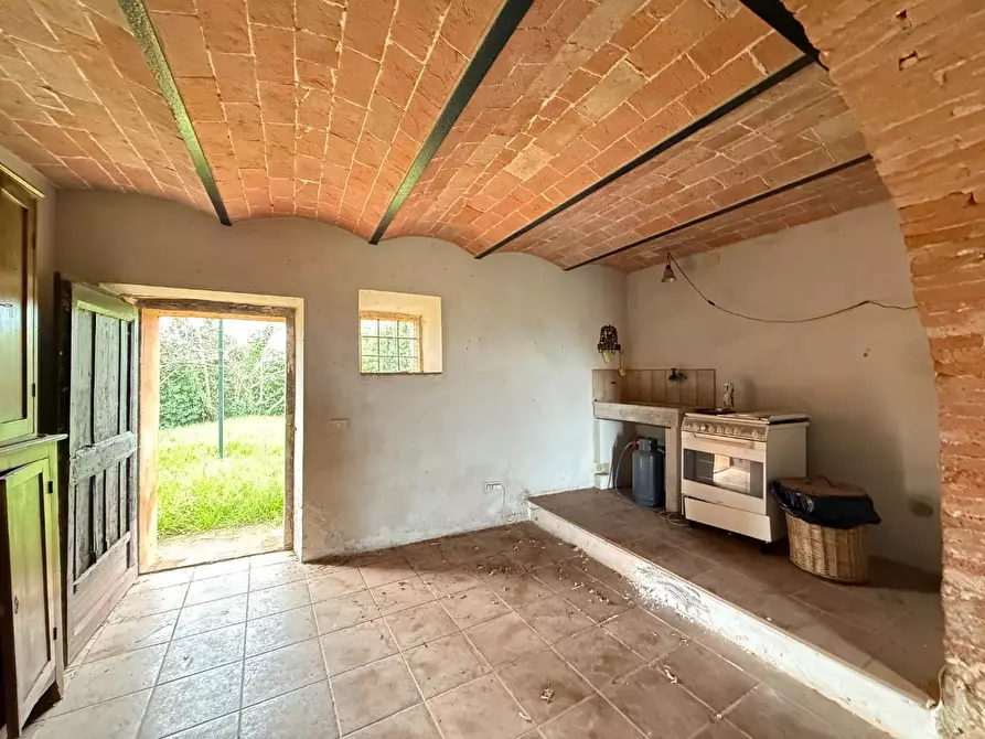 Immagine 31 di Casa colonica in vendita  a Casciana Terme Lari