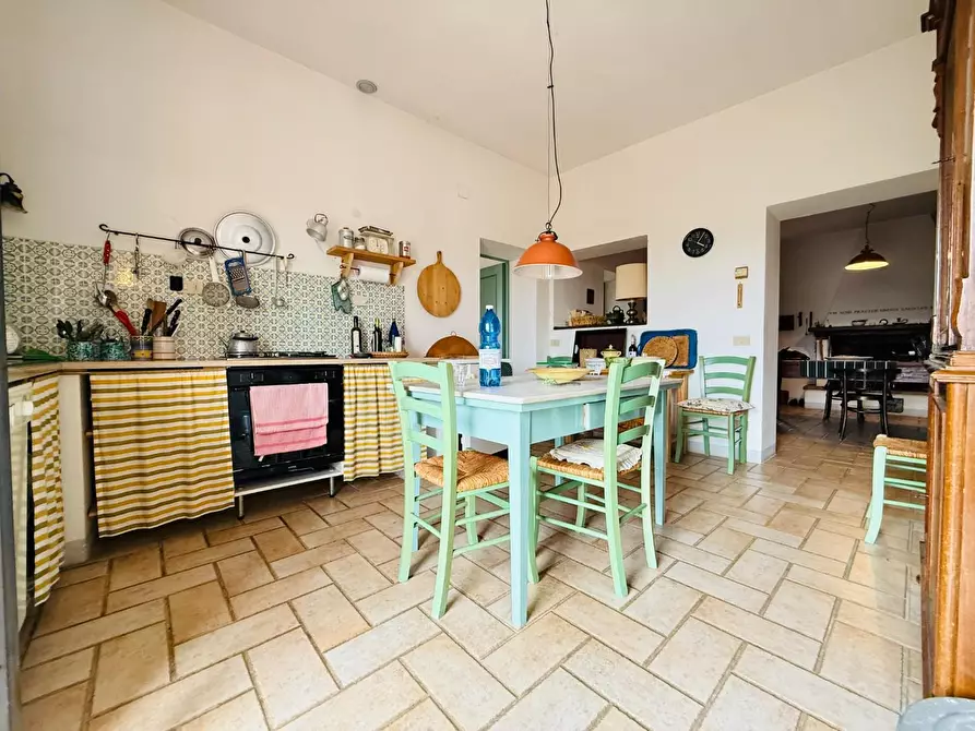 Immagine 14 di Casa colonica in vendita  a Casciana Terme Lari