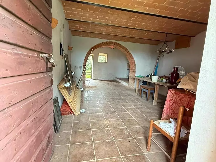Immagine 30 di Casa colonica in vendita  a Casciana Terme Lari