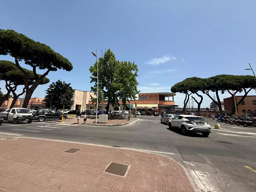 Immagine 35 di Appartamento in vendita  a Viareggio