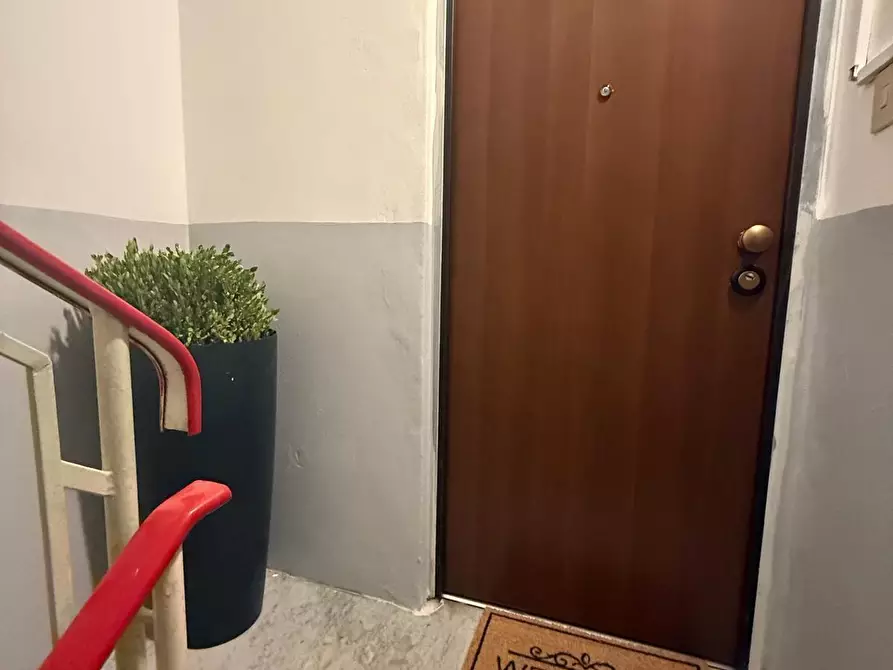 Immagine 2 di Appartamento in vendita  a Viareggio