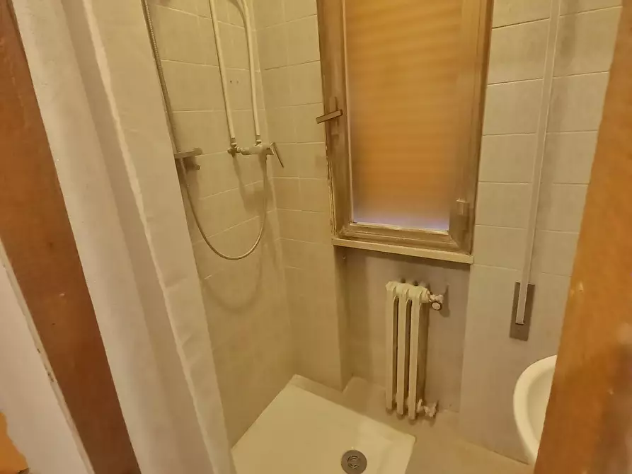 Immagine 27 di Appartamento in vendita  a Certaldo