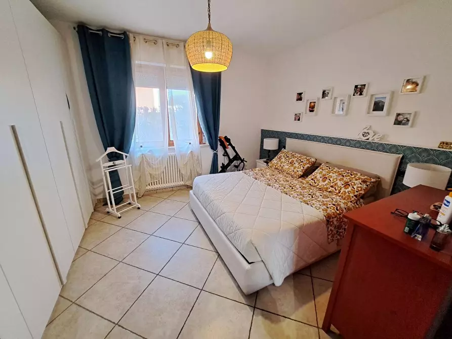 Immagine 9 di Appartamento in vendita  a Rosignano Marittimo