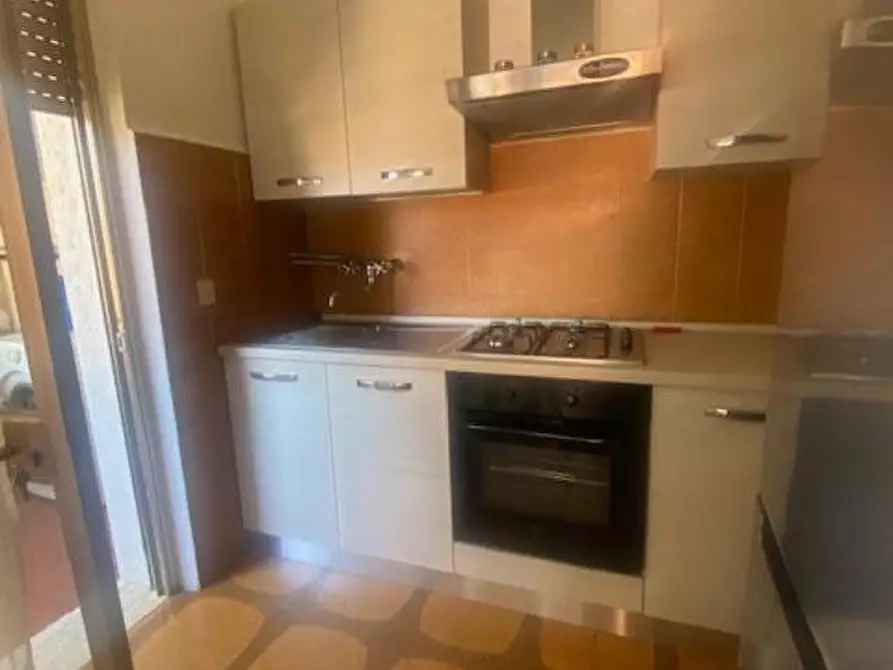 Immagine 13 di Appartamento in affitto  a Camaiore