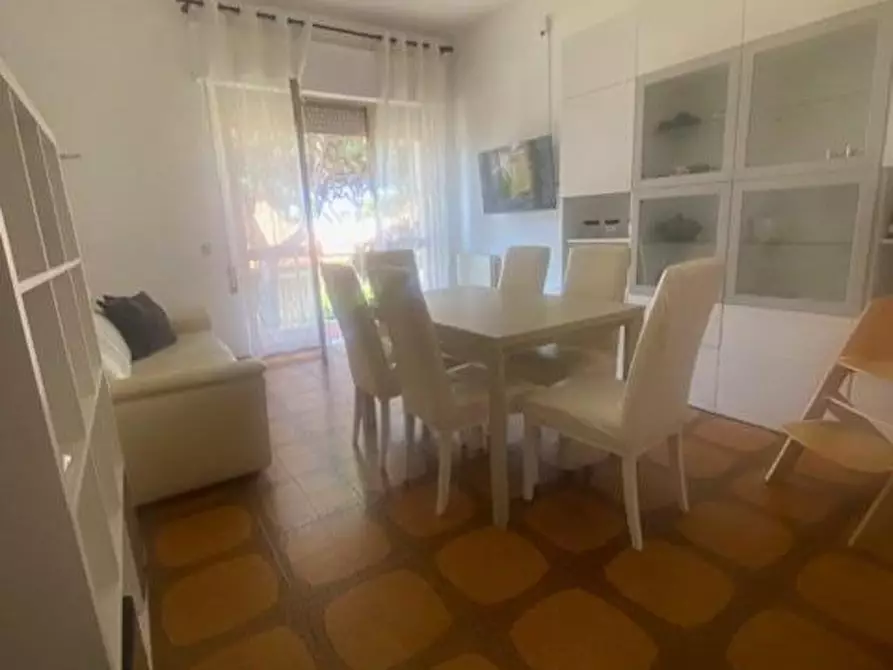 Immagine 11 di Appartamento in affitto  a Camaiore